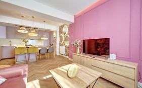 Apartamentos Minica Home Rosé